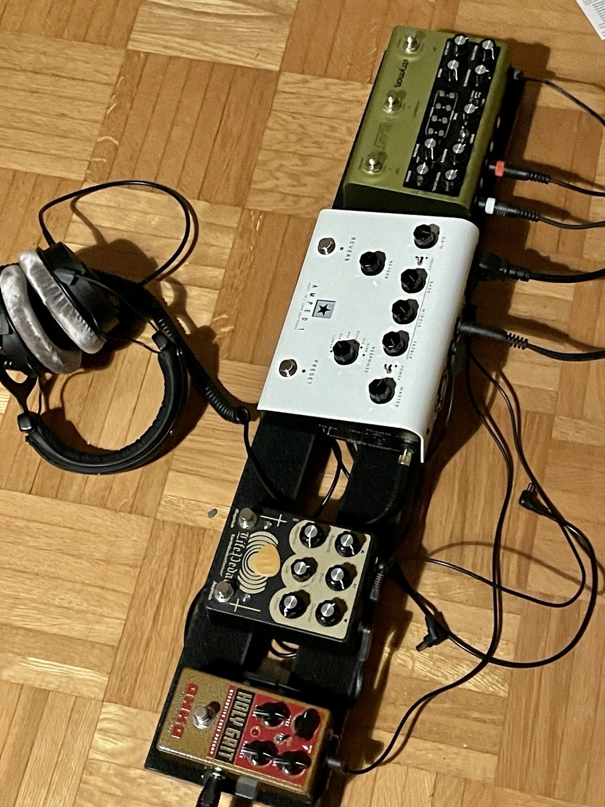 55D2DAAA-215A-42F5-9E2B-E0BEDB18B9D4.webp (Amps & Effekte)