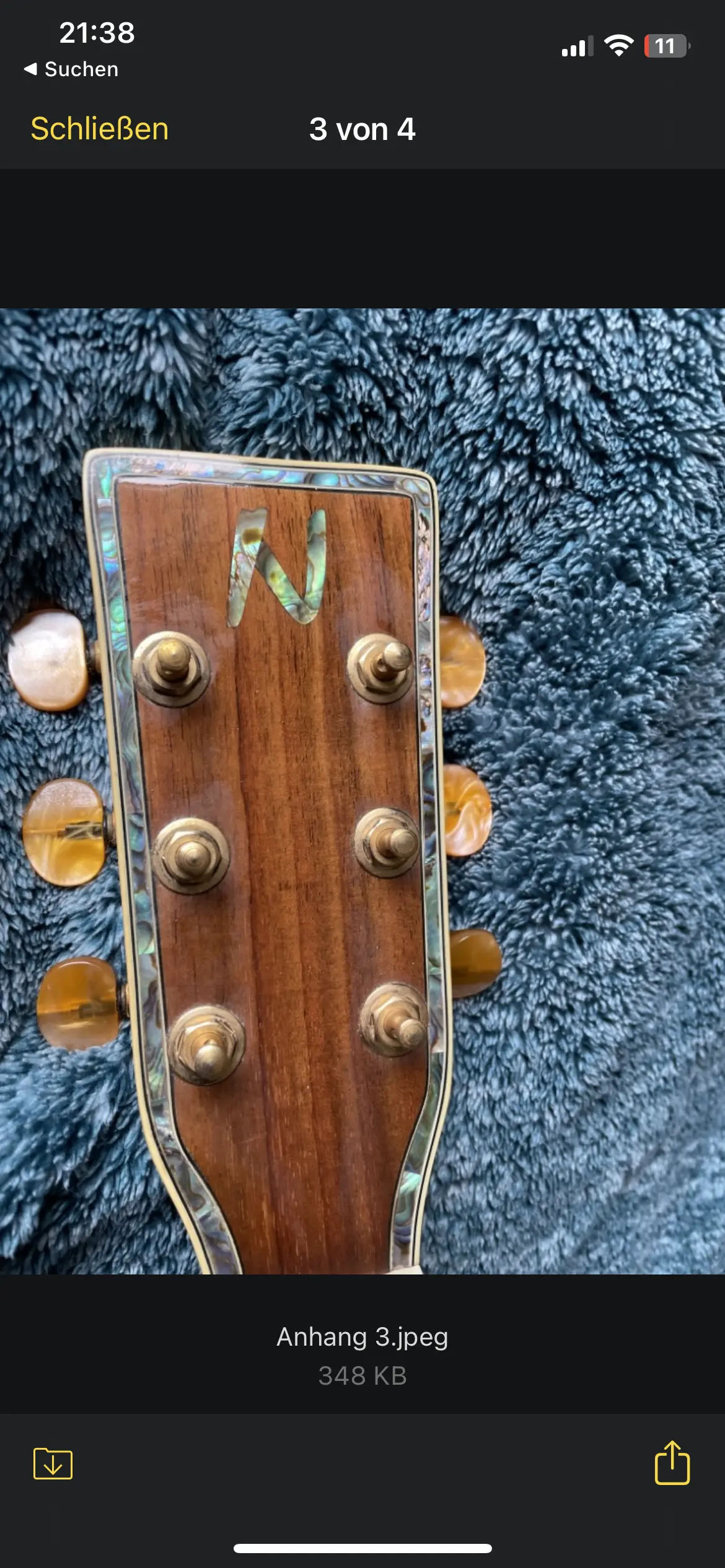 6739C729-4805-4A78-A5F7-4C68E7B14CE5.webp (Gitarre)