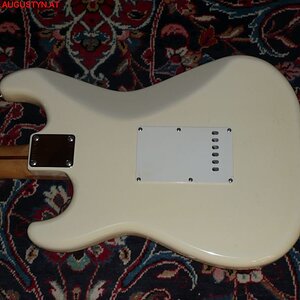 Medium '4221.jpg' in der Kategorie 'Gitarre'