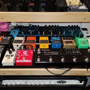 Pedalboard.jpg