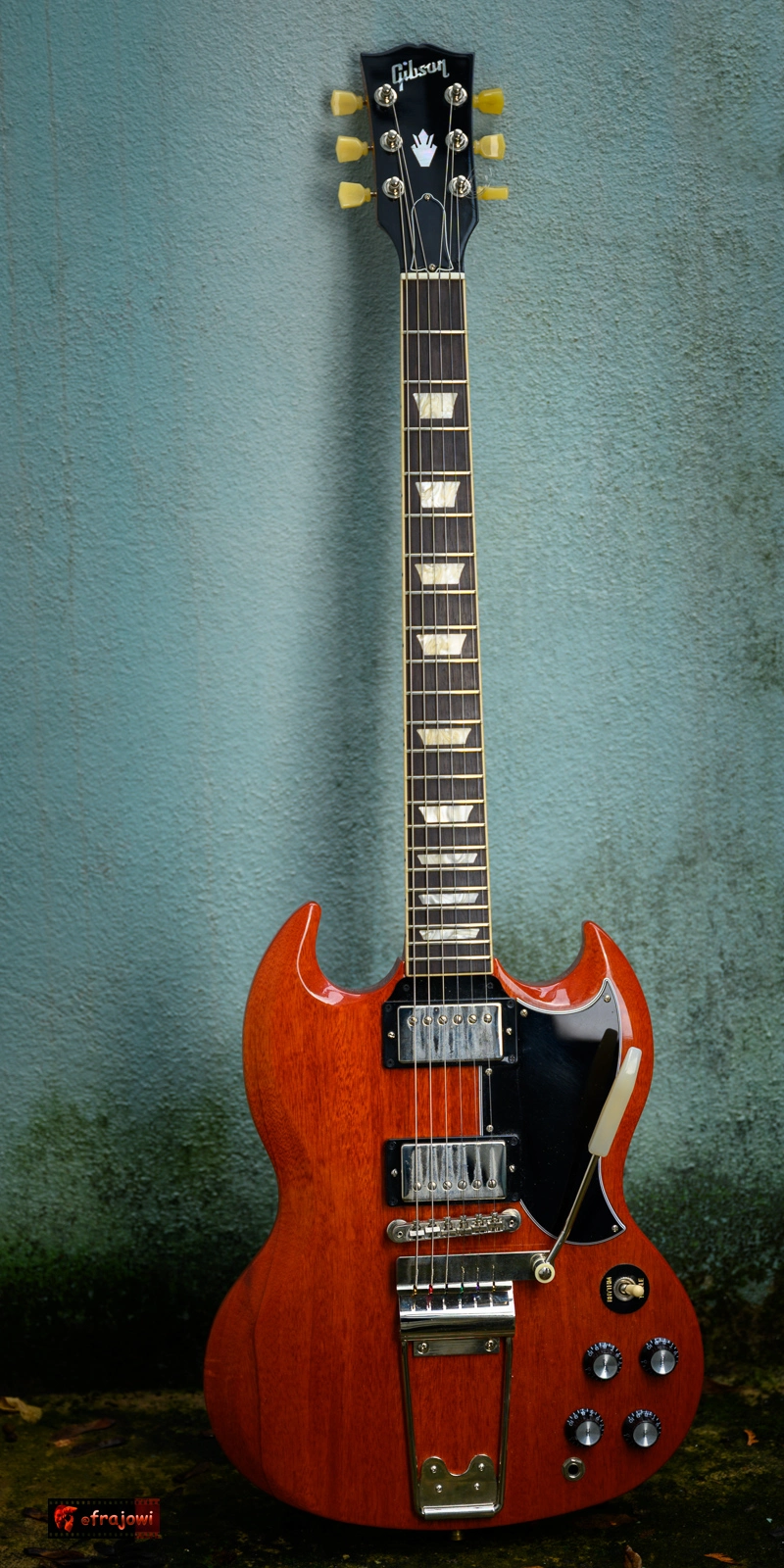 GibsonSG.jpg