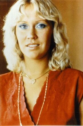 agnetha2.jpg