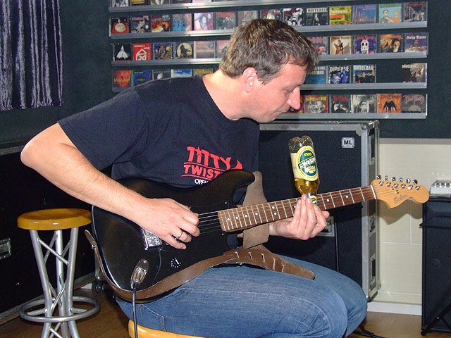 studio26.jpg